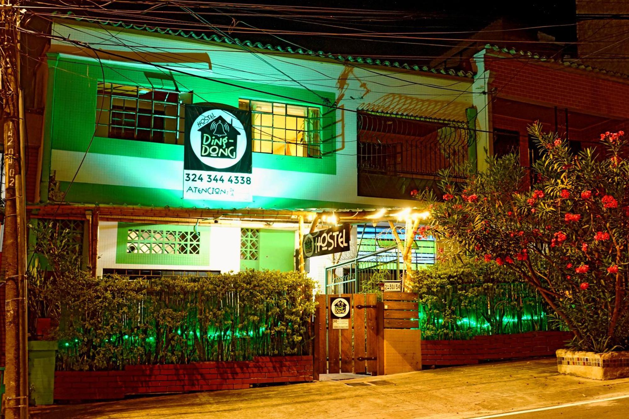 Ding-Dong Hostel Cali Exteriör bild