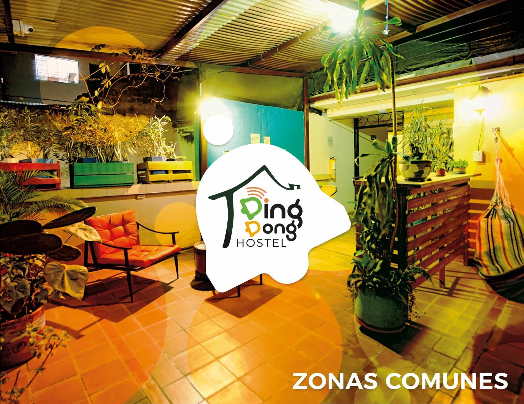 Ding-Dong Hostel Cali Exteriör bild