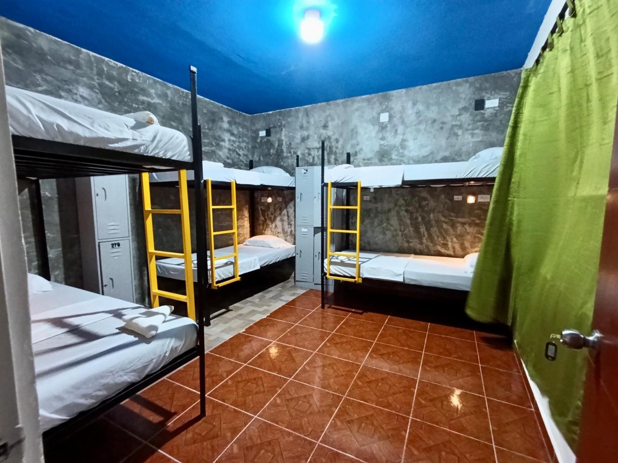 Ding-Dong Hostel Cali Exteriör bild
